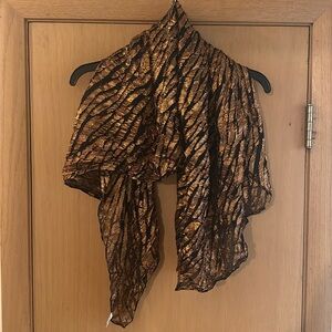 Oscar de la Renta Women’s Vintage Metallic Sheer Scarf Copper One Size